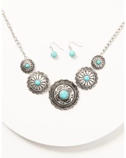 Prime Time Jewelry Women's 5 Concho Necklace And Earrings Set
